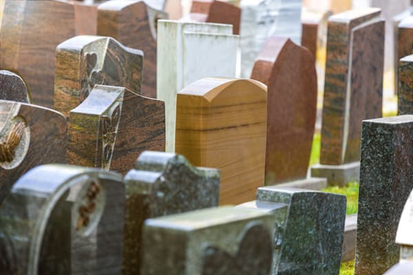 limpieza de lapidas de marmol en Ferrol